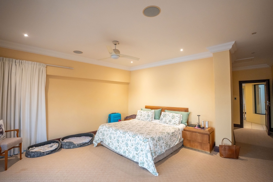 5 Bedroom Property for Sale in Nahoon Beach Eastern Cape